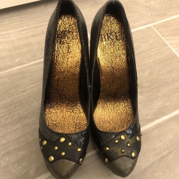 BKE Snakeskin platform pumps - Picture 1 of 6